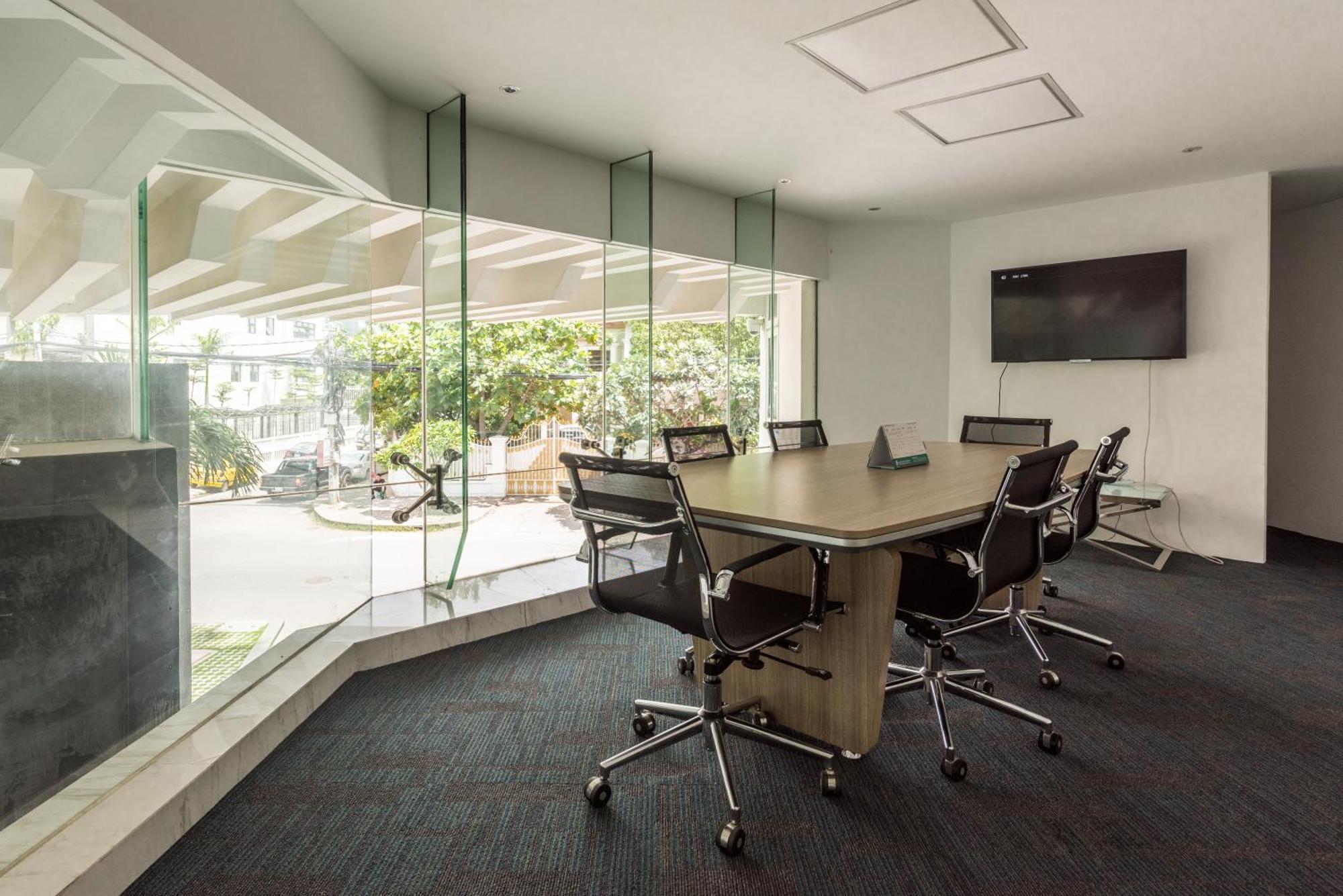 Naki Suites @ Silvertown Phnom Penh Luaran gambar