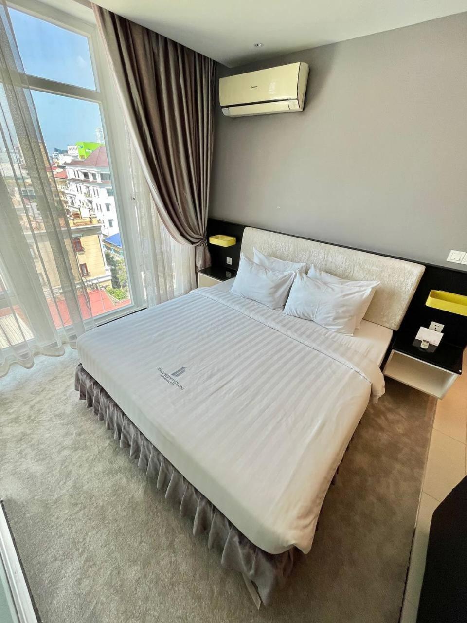 Naki Suites @ Silvertown Phnom Penh Luaran gambar